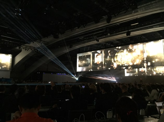 The dark intro to Dreamforce 14