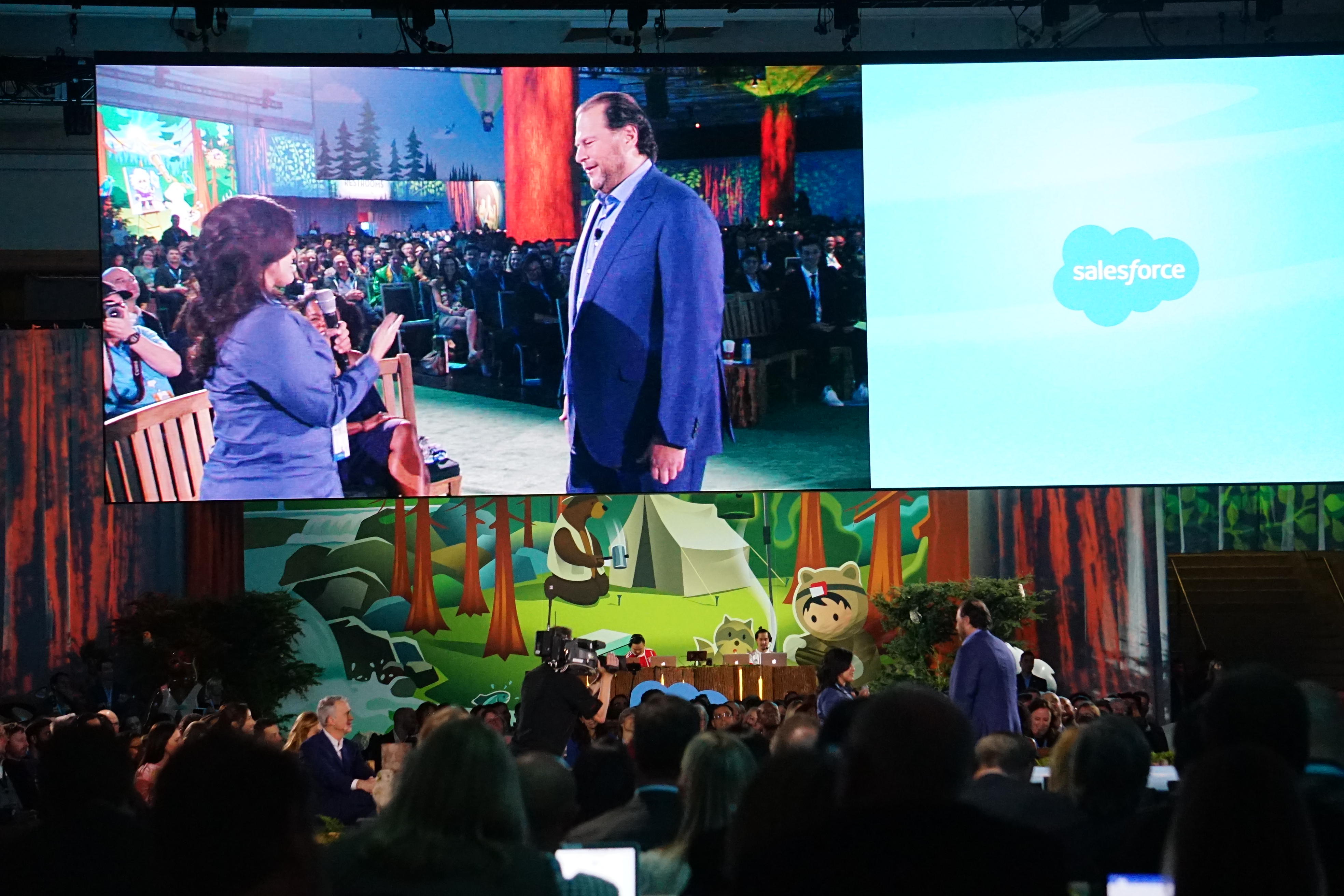 Marc Benioff with MVP Stephanie_Herrera at Dreamforce 2017 #df17